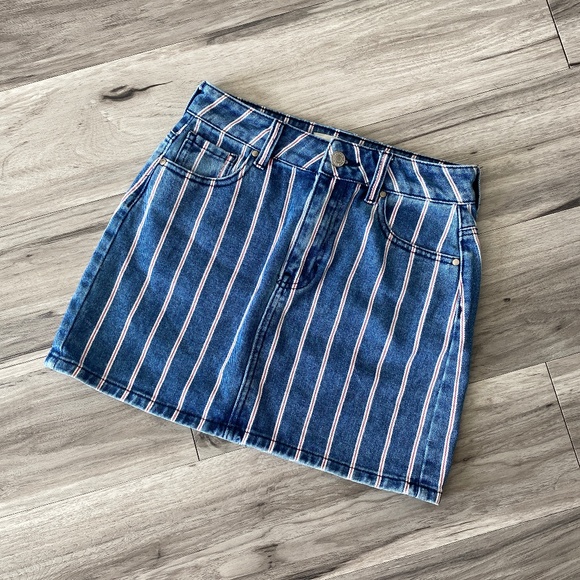 Pacsun Firework Skirt Size 23 - Picture 1 of 11